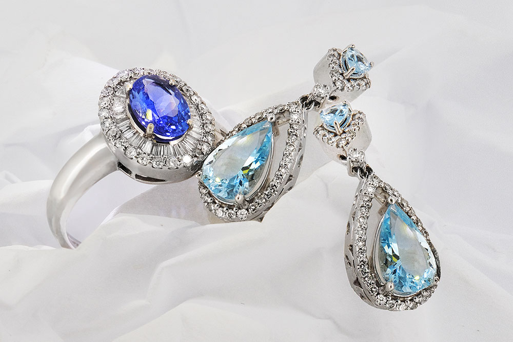1000x667 DEC zircon tanzanite