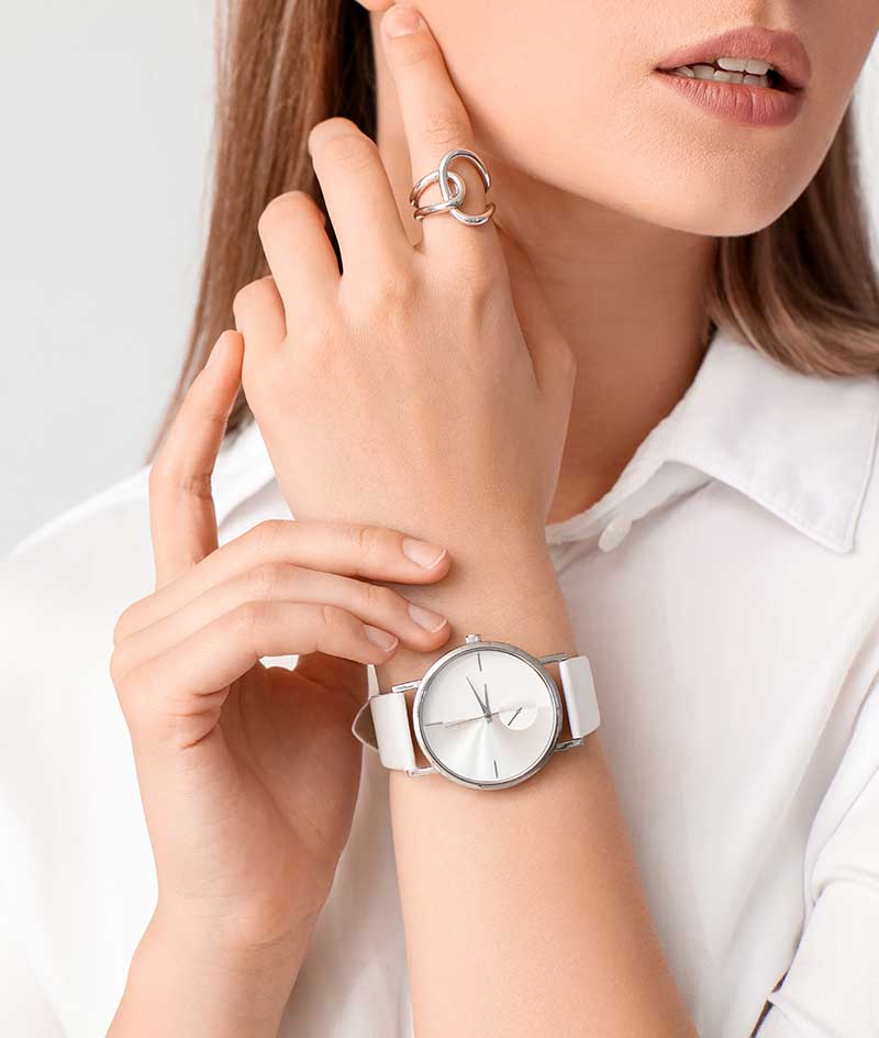 pre-owned luxury watches 800x944 watch 01