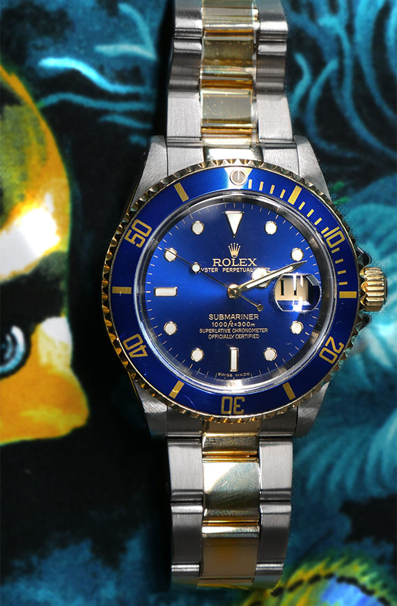 pre-owned luxury watches watch 570x870 2