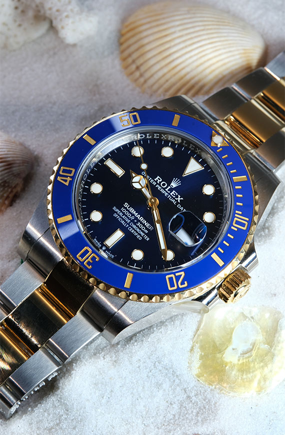 pre-owned luxury watches watch 570x870 6